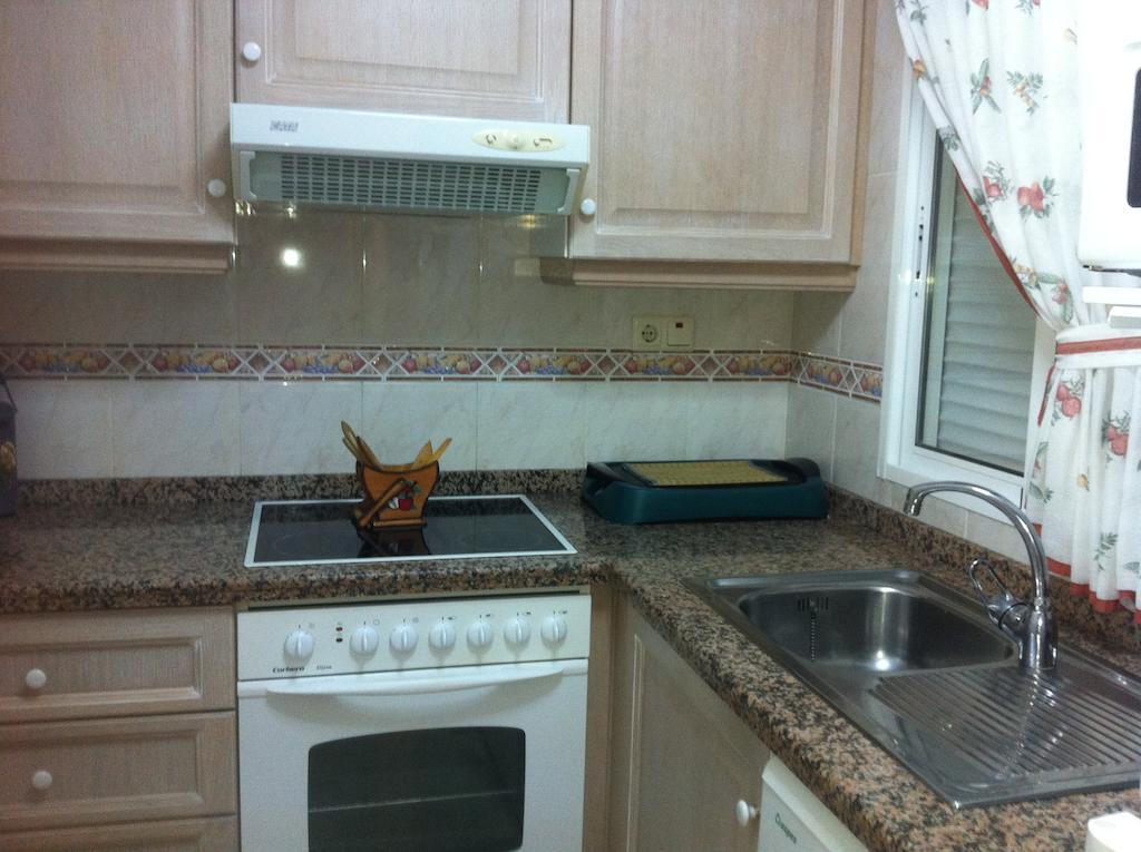 Apartamentos Arenales Del Sol III 部屋 写真