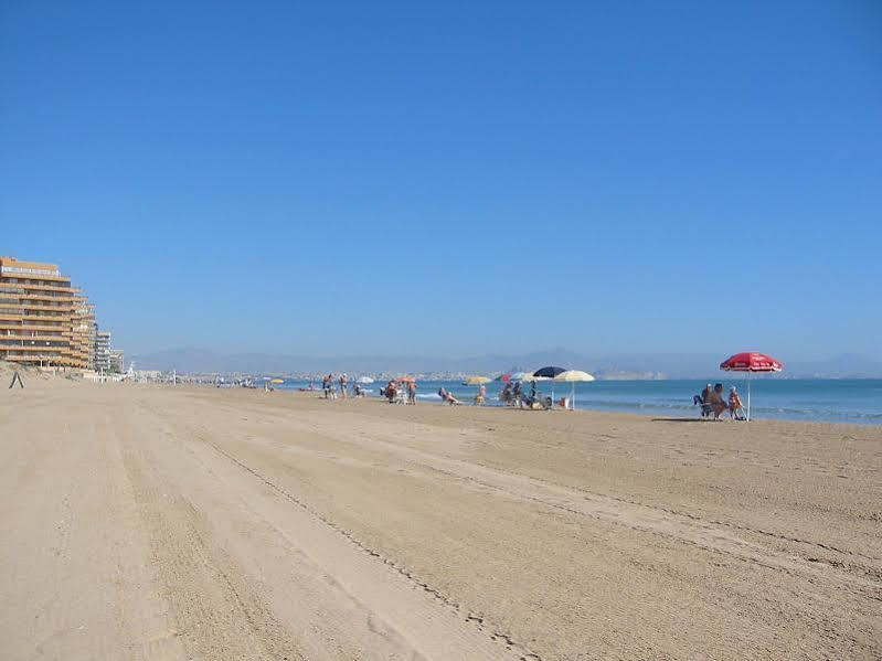 Apartamentos Arenales Del Sol III エクステリア 写真